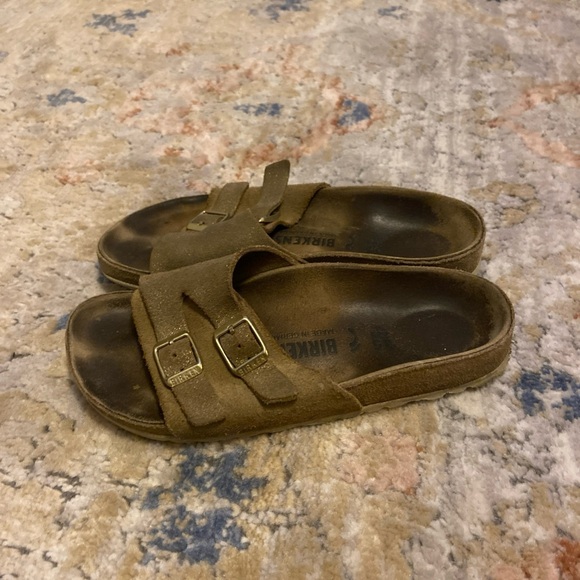 Women's 4 EU 35 Birkenstock Vaduz Metallic Gold Sandals Birko-flor Buckles Flat - Picture 1 of 16